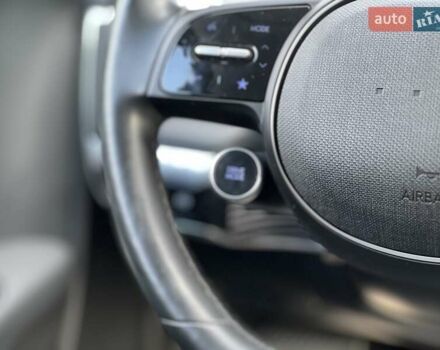 Сірий Хендай Ioniq 5, об'ємом двигуна 0 л та пробігом 11 тис. км за 32500 $, фото 43 на Automoto.ua