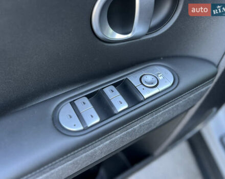 Серый Хендай Ioniq 5, объемом двигателя 0 л и пробегом 70 тыс. км за 27500 $, фото 25 на Automoto.ua