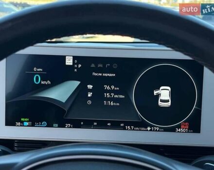 Серый Хендай Ioniq 5, объемом двигателя 0 л и пробегом 34 тыс. км за 26740 $, фото 38 на Automoto.ua