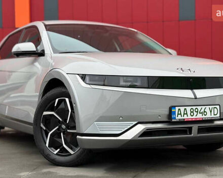 Серый Хендай Ioniq 5, объемом двигателя 0 л и пробегом 47 тыс. км за 29500 $, фото 2 на Automoto.ua