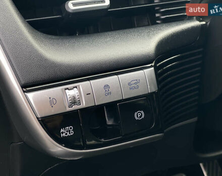 Серый Хендай Ioniq 5, объемом двигателя 0 л и пробегом 130 тыс. км за 28200 $, фото 74 на Automoto.ua