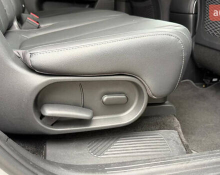 Серый Хендай Ioniq 5, объемом двигателя 0 л и пробегом 47 тыс. км за 29500 $, фото 78 на Automoto.ua