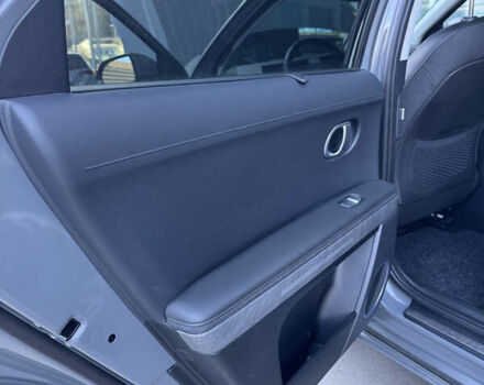 Сірий Хендай Ioniq 5, об'ємом двигуна 0 л та пробігом 93 тис. км за 28200 $, фото 29 на Automoto.ua