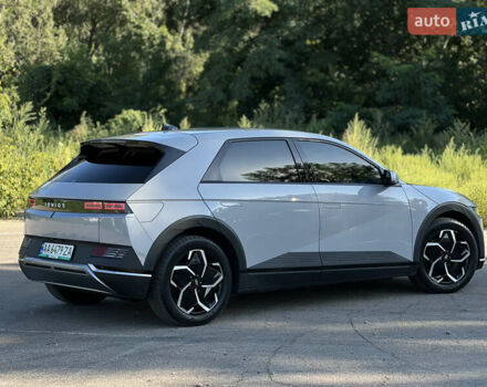 Серый Хендай Ioniq 5, объемом двигателя 0 л и пробегом 70 тыс. км за 27500 $, фото 6 на Automoto.ua