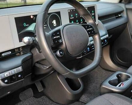 Серый Хендай Ioniq 5, объемом двигателя 0 л и пробегом 25 тыс. км за 28000 $, фото 20 на Automoto.ua