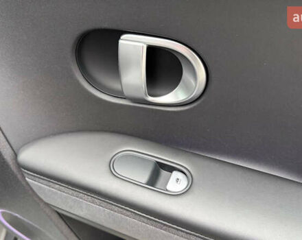 Серый Хендай Ioniq 5, объемом двигателя 0 л и пробегом 47 тыс. км за 29500 $, фото 81 на Automoto.ua