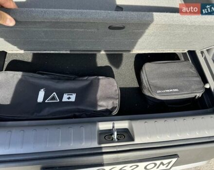 Сірий Хендай Ioniq 5, об'ємом двигуна 0 л та пробігом 38 тис. км за 34199 $, фото 17 на Automoto.ua