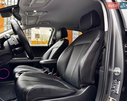 Сірий Хендай Ioniq 5, об'ємом двигуна 0 л та пробігом 43 тис. км за 28900 $, фото 26 на Automoto.ua