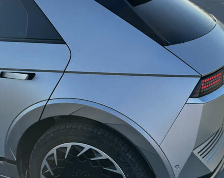 Серый Хендай Ioniq 5, объемом двигателя 0 л и пробегом 25 тыс. км за 30900 $, фото 13 на Automoto.ua