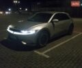 Серый Хендай Ioniq 5, объемом двигателя 0 л и пробегом 58 тыс. км за 34999 $, фото 2 на Automoto.ua