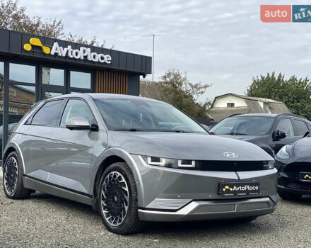 Серый Хендай Ioniq 5, объемом двигателя 0 л и пробегом 130 тыс. км за 28200 $, фото 1 на Automoto.ua