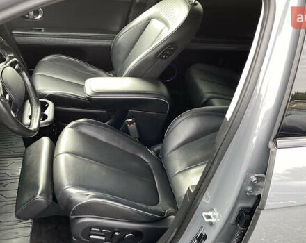Серый Хендай Ioniq 5, объемом двигателя 0 л и пробегом 130 тыс. км за 28200 $, фото 77 на Automoto.ua
