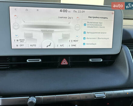 Серый Хендай Ioniq 5, объемом двигателя 0 л и пробегом 149 тыс. км за 22900 $, фото 70 на Automoto.ua