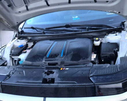 Серый Хендай Ioniq 5, объемом двигателя 0 л и пробегом 56 тыс. км за 27500 $, фото 7 на Automoto.ua