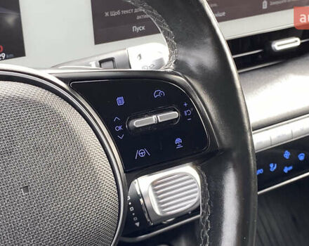 Серый Хендай Ioniq 5, объемом двигателя 0 л и пробегом 130 тыс. км за 28200 $, фото 71 на Automoto.ua