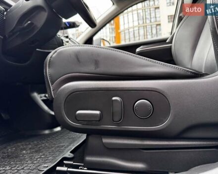 Сірий Хендай Ioniq 5, об'ємом двигуна 0 л та пробігом 43 тис. км за 28900 $, фото 27 на Automoto.ua