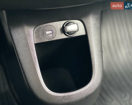 Серый Хендай Ioniq 5, объемом двигателя 0 л и пробегом 130 тыс. км за 28200 $, фото 68 на Automoto.ua