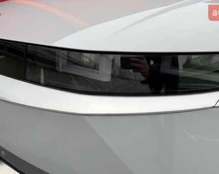 Серый Хендай Ioniq 5, объемом двигателя 0 л и пробегом 47 тыс. км за 29500 $, фото 10 на Automoto.ua