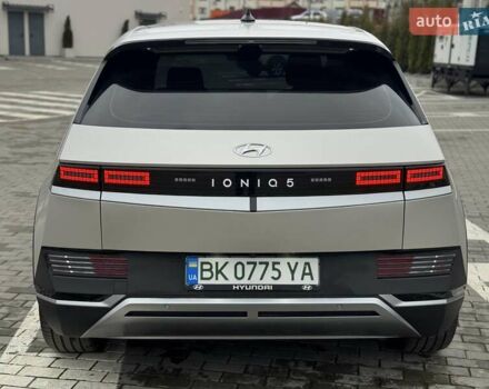 Сірий Хендай Ioniq 5, об'ємом двигуна 0 л та пробігом 11 тис. км за 30999 $, фото 5 на Automoto.ua