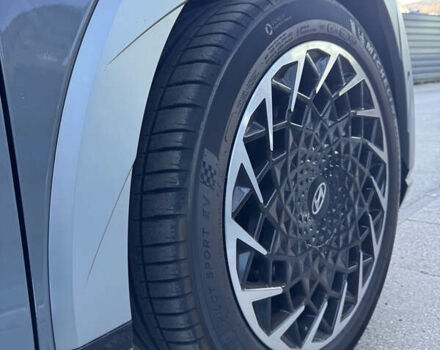 Сірий Хендай Ioniq 5, об'ємом двигуна 0 л та пробігом 93 тис. км за 28200 $, фото 17 на Automoto.ua