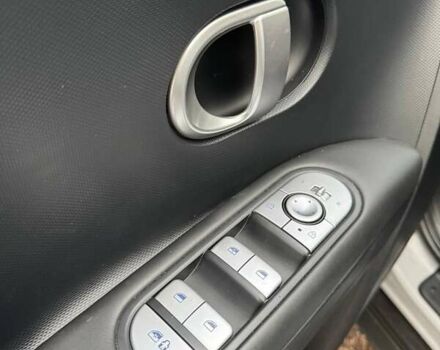 Сірий Хендай Ioniq 5, об'ємом двигуна 0 л та пробігом 120 тис. км за 21300 $, фото 24 на Automoto.ua