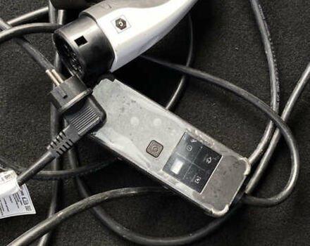 Серый Хендай Ioniq 5, объемом двигателя 0 л и пробегом 130 тыс. км за 28200 $, фото 123 на Automoto.ua