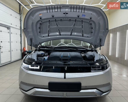 Сірий Хендай Ioniq 5, об'ємом двигуна 0 л та пробігом 59 тис. км за 30900 $, фото 107 на Automoto.ua