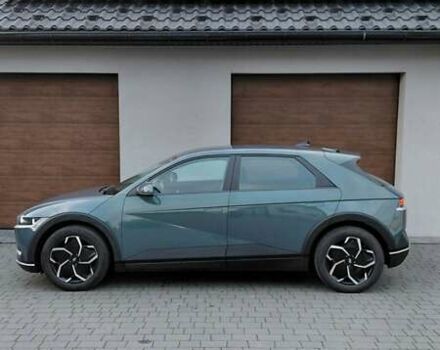 Серый Хендай Ioniq 5, объемом двигателя 0 л и пробегом 25 тыс. км за 28000 $, фото 3 на Automoto.ua