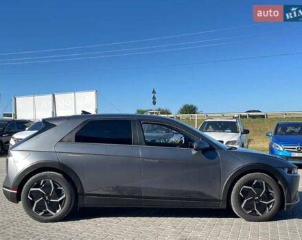 Серый Хендай Ioniq 5, объемом двигателя 0 л и пробегом 34 тыс. км за 26740 $, фото 10 на Automoto.ua