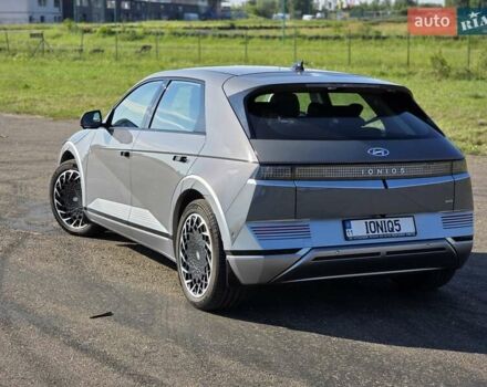 Серый Хендай Ioniq 5, объемом двигателя 0 л и пробегом 49 тыс. км за 37000 $, фото 12 на Automoto.ua