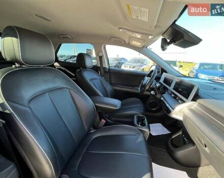 Серый Хендай Ioniq 5, объемом двигателя 0 л и пробегом 34 тыс. км за 26740 $, фото 12 на Automoto.ua