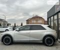 Серый Хендай Ioniq 5, объемом двигателя 0 л и пробегом 7 тыс. км за 53700 $, фото 10 на Automoto.ua