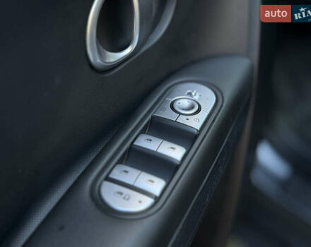 Серый Хендай Ioniq 5, объемом двигателя 0 л и пробегом 151 тыс. км за 21450 $, фото 39 на Automoto.ua