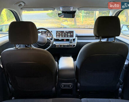 Серый Хендай Ioniq 5, объемом двигателя 0 л и пробегом 151 тыс. км за 21450 $, фото 75 на Automoto.ua