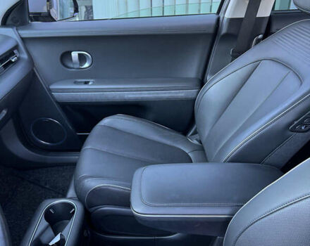 Сірий Хендай Ioniq 5, об'ємом двигуна 0 л та пробігом 93 тис. км за 28200 $, фото 28 на Automoto.ua