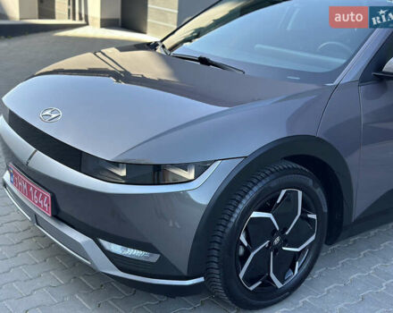 Серый Хендай Ioniq 5, объемом двигателя 0 л и пробегом 149 тыс. км за 22900 $, фото 10 на Automoto.ua