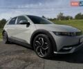 Серый Хендай Ioniq 5, объемом двигателя 0 л и пробегом 57 тыс. км за 25800 $, фото 2 на Automoto.ua