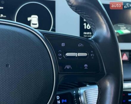 Серый Хендай Ioniq 5, объемом двигателя 0 л и пробегом 34 тыс. км за 26740 $, фото 37 на Automoto.ua