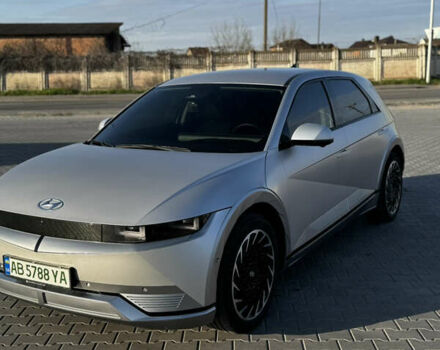 Серый Хендай Ioniq 5, объемом двигателя 0 л и пробегом 25 тыс. км за 30900 $, фото 6 на Automoto.ua