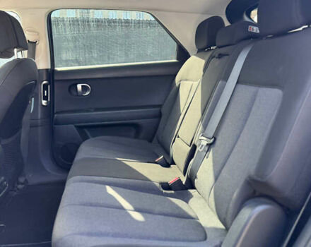 Серый Хендай Ioniq 5, объемом двигателя 0 л и пробегом 83 тыс. км за 23700 $, фото 20 на Automoto.ua