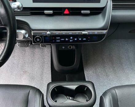 Серый Хендай Ioniq 5, объемом двигателя 0 л и пробегом 108 тыс. км за 26800 $, фото 38 на Automoto.ua