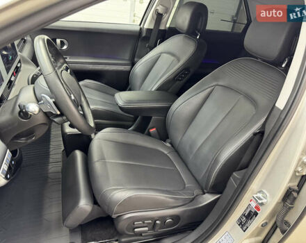 Сірий Хендай Ioniq 5, об'ємом двигуна 0 л та пробігом 59 тис. км за 30900 $, фото 75 на Automoto.ua