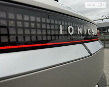 Сірий Хендай Ioniq 5, об'ємом двигуна 0 л та пробігом 7 тис. км за 53700 $, фото 21 на Automoto.ua