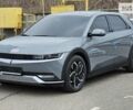 Серый Хендай Ioniq 5, объемом двигателя 0 л и пробегом 30 тыс. км за 32000 $, фото 1 на Automoto.ua