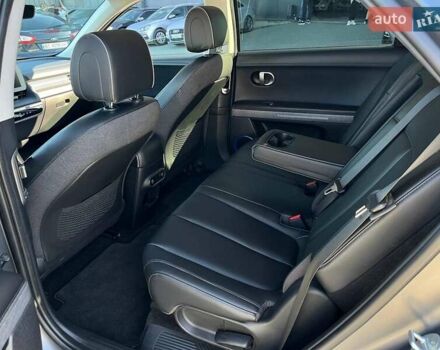 Серый Хендай Ioniq 5, объемом двигателя 0 л и пробегом 34 тыс. км за 26740 $, фото 27 на Automoto.ua