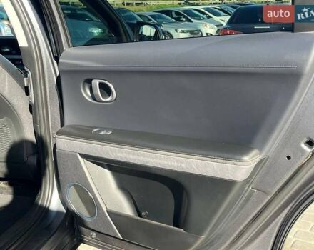 Серый Хендай Ioniq 5, объемом двигателя 0 л и пробегом 34 тыс. км за 26740 $, фото 18 на Automoto.ua