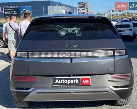 Серый Хендай Ioniq 5, объемом двигателя 0 л и пробегом 34 тыс. км за 26740 $, фото 8 на Automoto.ua