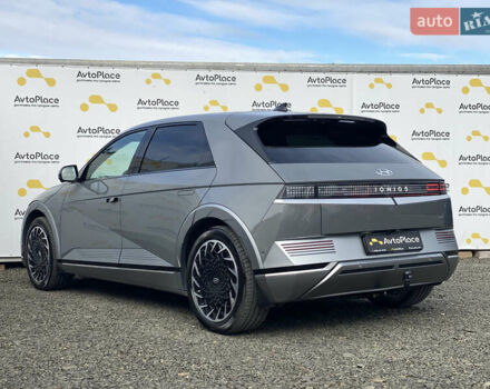 Серый Хендай Ioniq 5, объемом двигателя 0 л и пробегом 130 тыс. км за 28200 $, фото 186 на Automoto.ua