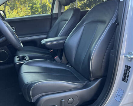 Серый Хендай Ioniq 5, объемом двигателя 0 л и пробегом 70 тыс. км за 27500 $, фото 23 на Automoto.ua