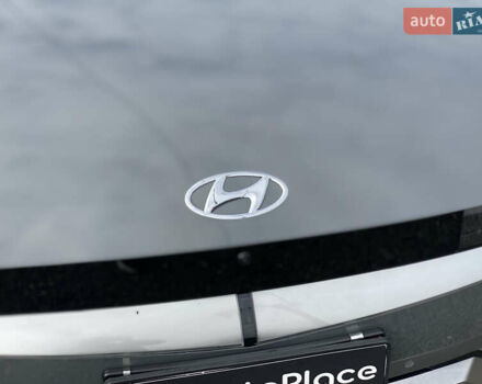 Серый Хендай Ioniq 5, объемом двигателя 0 л и пробегом 130 тыс. км за 28200 $, фото 13 на Automoto.ua